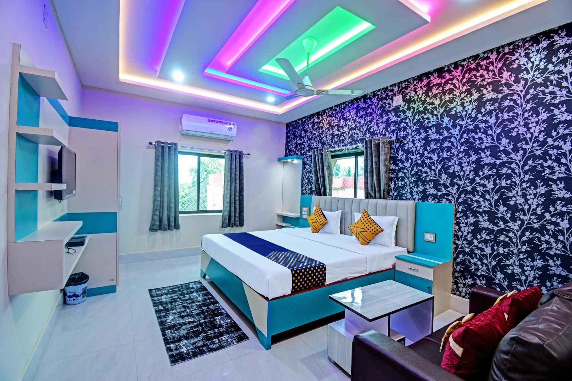 Oyo Flagship Pratikshya Guest House Baripada Ngoại thất bức ảnh
