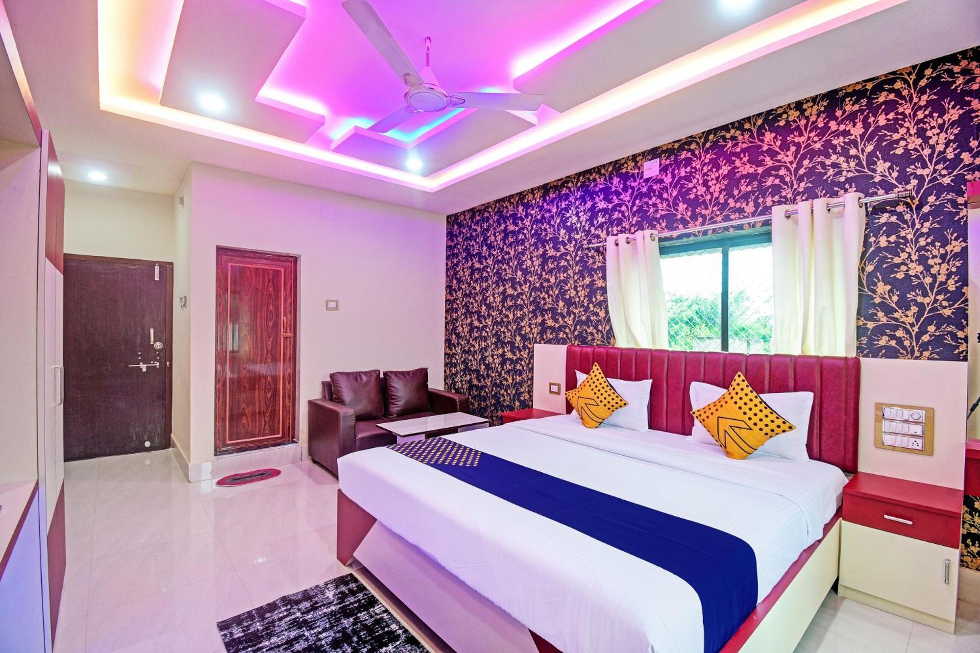 Oyo Flagship Pratikshya Guest House Baripada Ngoại thất bức ảnh