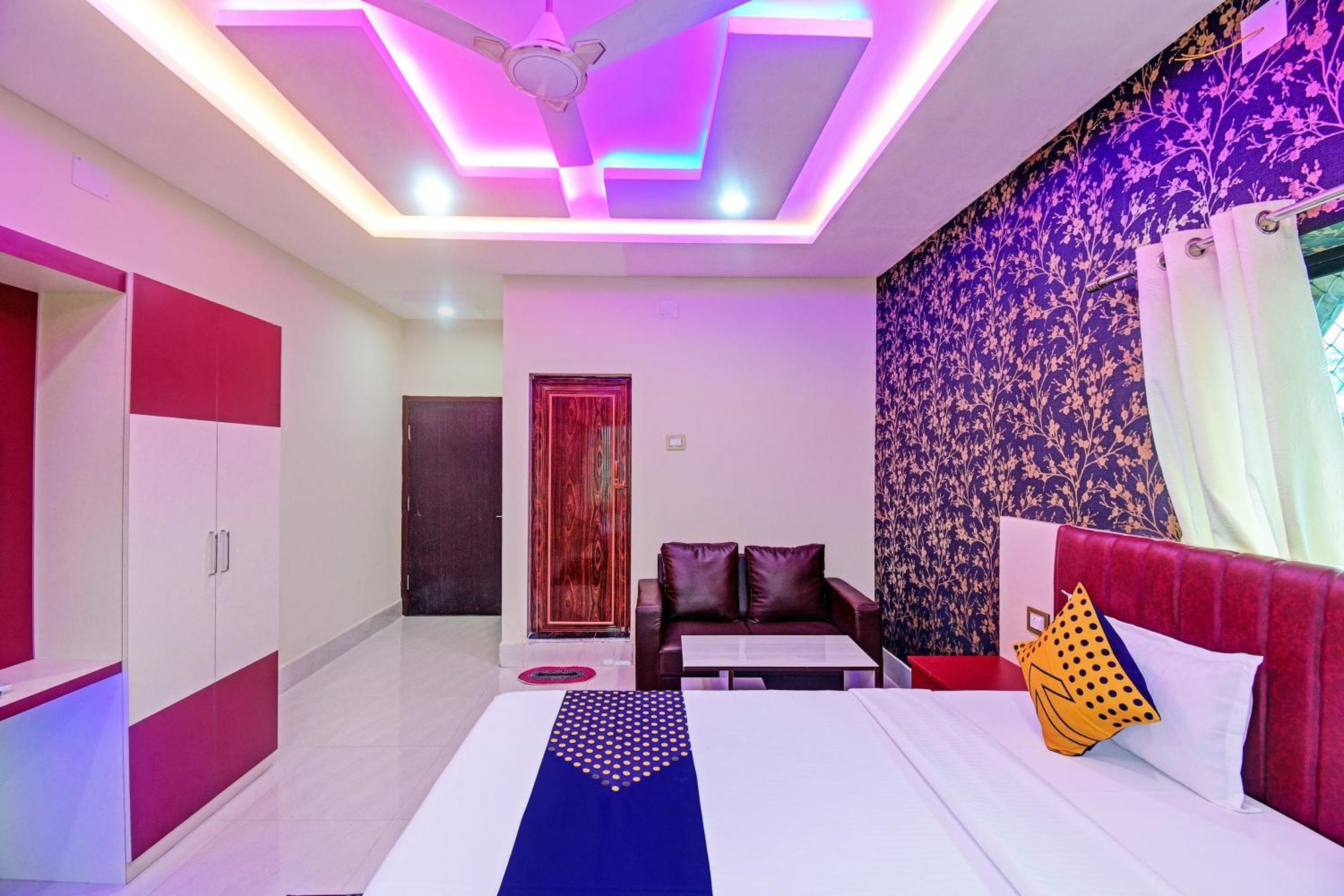 Oyo Flagship Pratikshya Guest House Baripada Ngoại thất bức ảnh